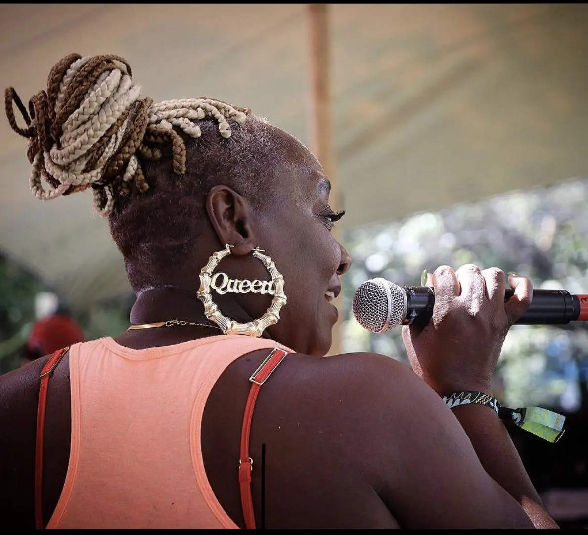 www.theransomnote.com/music/featured-music/the-women-of-sound-system-culture/
